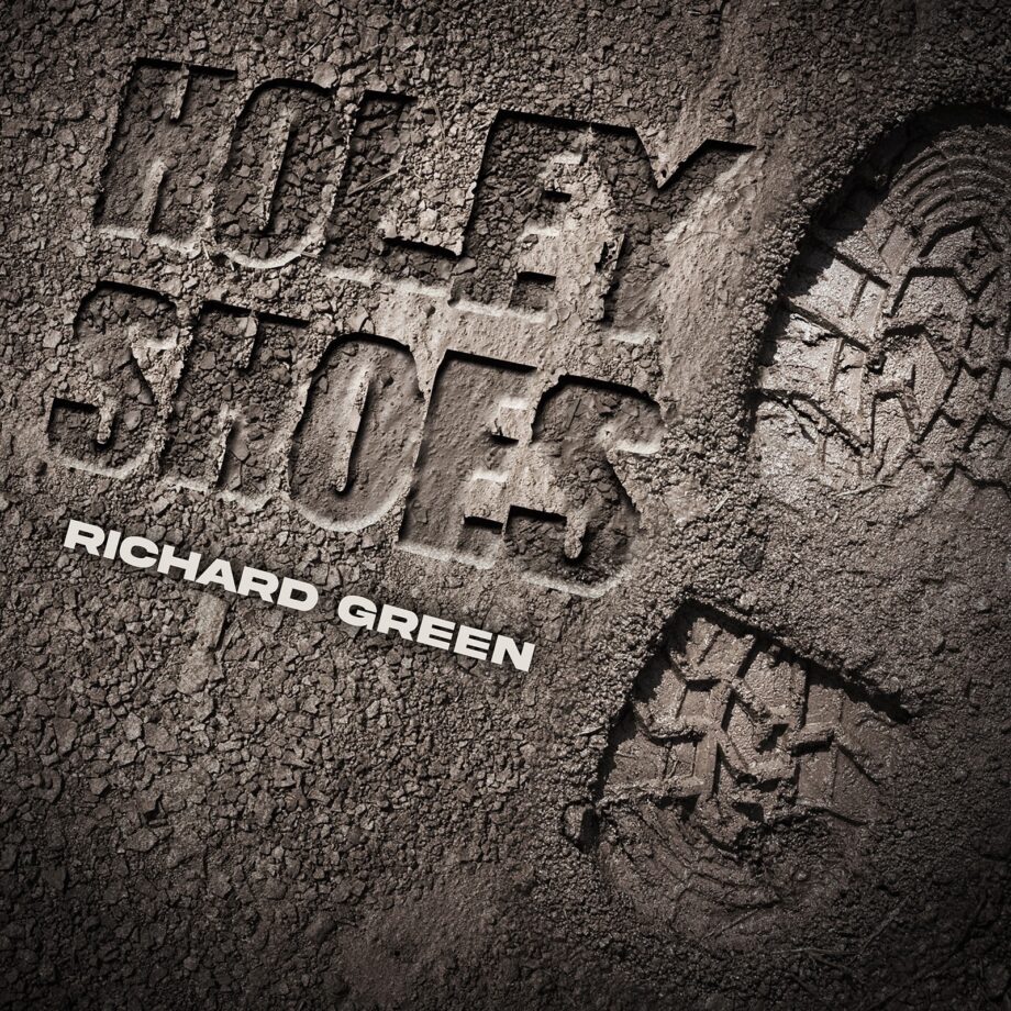 RICHARD GREEN – HOLEY SHOES
